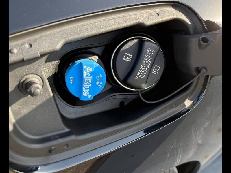 Used BMW Série 8 840dA 340ch xDrive M Sport 2022 Saphirschwarz € 72900 in Troyes