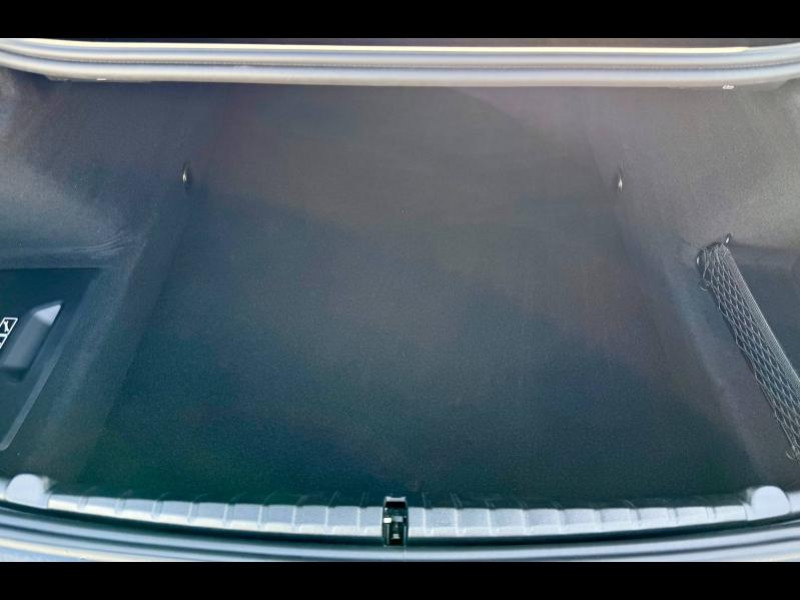 Used BMW Série 8 840dA 340ch xDrive M Sport 2022 Saphirschwarz € 72900 in Troyes