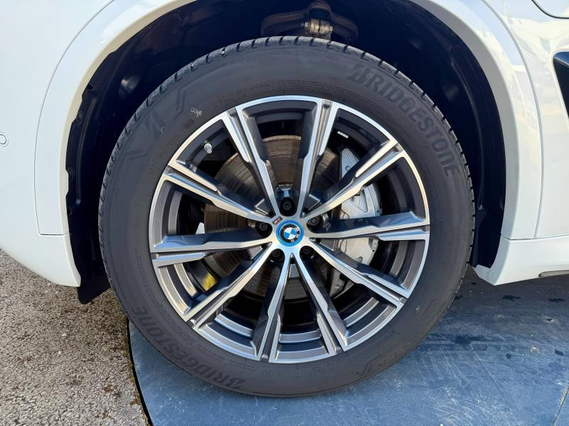 Occasion BMW X5 xDrive50e 489ch M Sport 2024 Mineralweiss métallisée 99900 € à Troyes