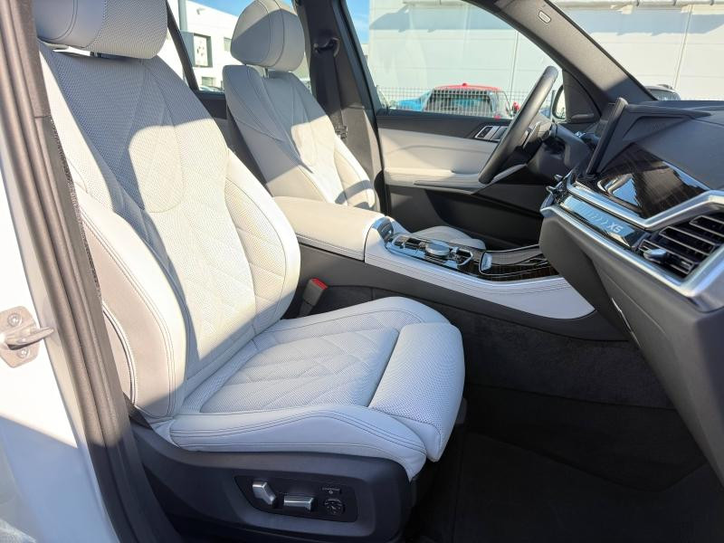 Occasion BMW X5 xDrive50e 489ch M Sport 2024 Mineralweiss métallisée 99900 € à Troyes