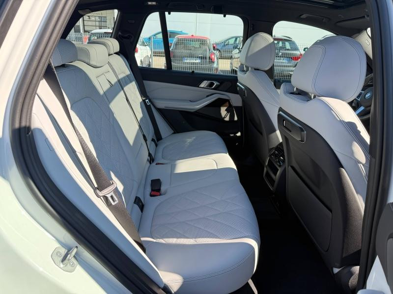Occasion BMW X5 xDrive50e 489ch M Sport 2024 Mineralweiss métallisée 99900 € à Troyes