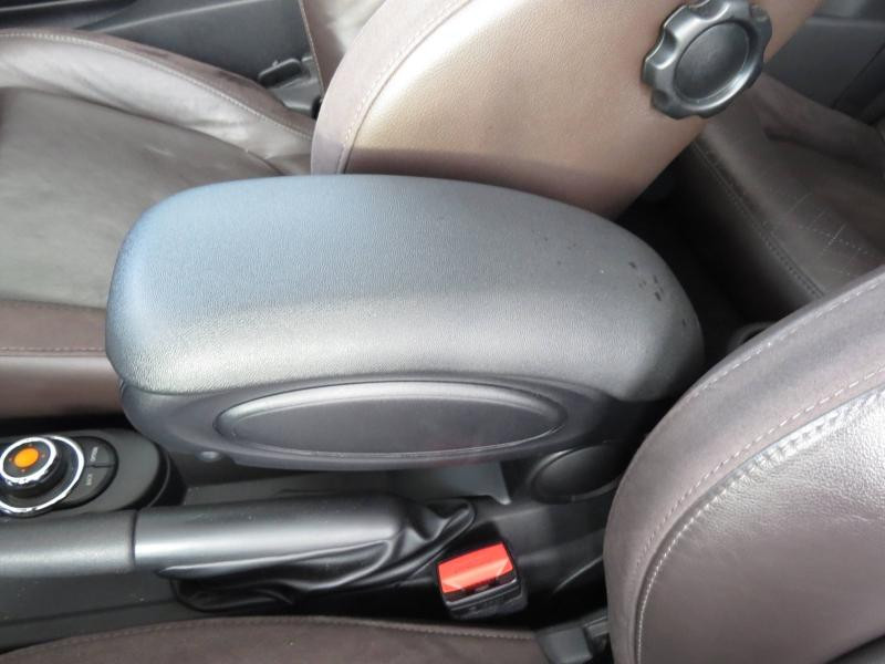 Used MINI Cabrio Cooper 136ch Red Hot Chili 2017 Deep Blue € 20170 in Troyes