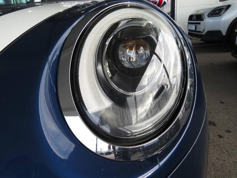 Used MINI Cabrio Cooper 136ch Red Hot Chili 2017 Deep Blue € 20170 in Troyes