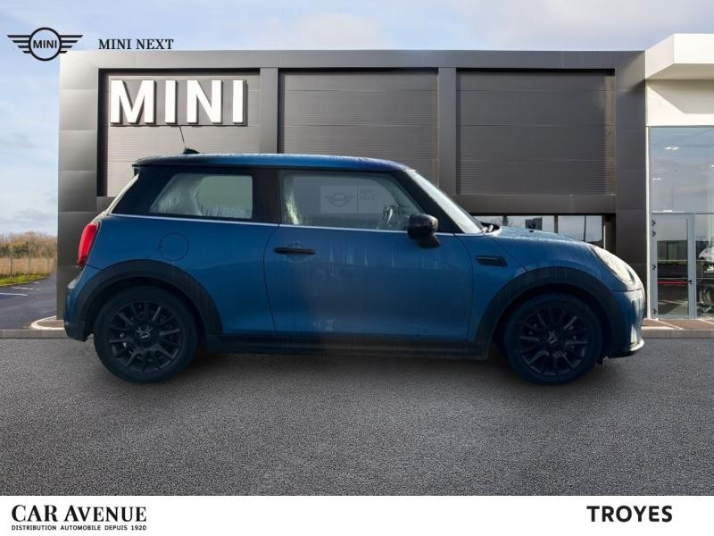 Occasion MINI Mini Cooper 136ch  Essential BVA7 2022 Island Blue 25390 € à Troyes
