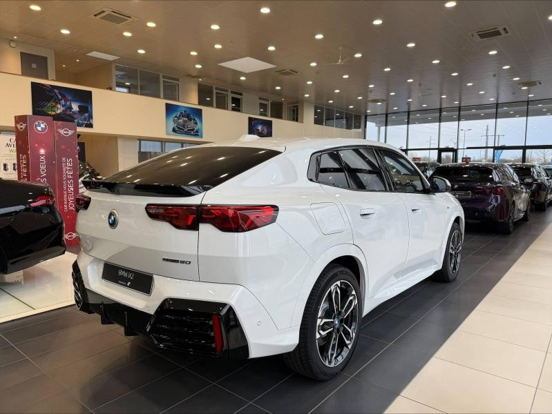 Used BMW X2 iX2 eDrive20 204ch 2025 Alpinweiss € 46980 in Troyes