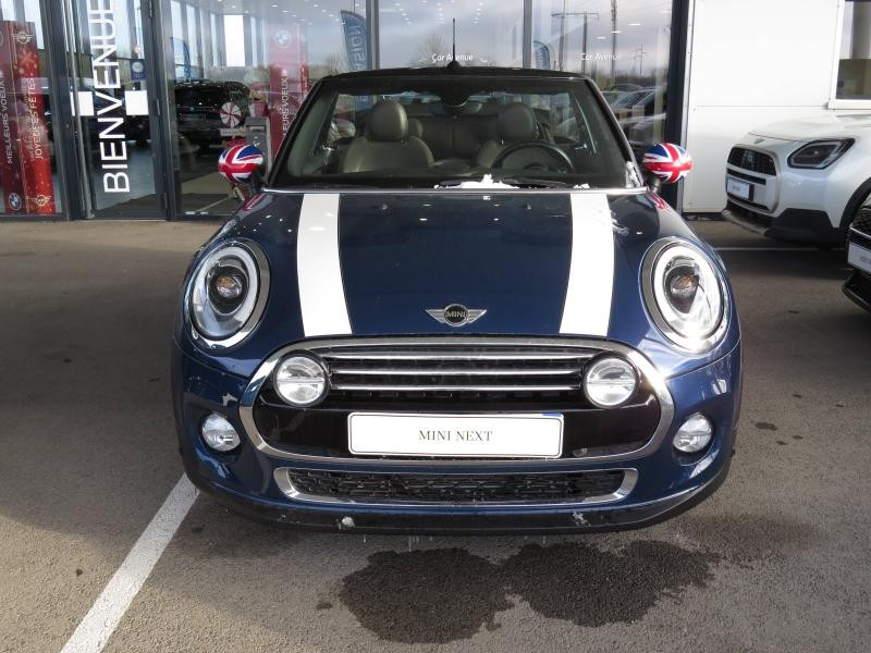 Used MINI Cabrio Cooper 136ch Red Hot Chili 2017 Deep Blue € 20170 in Troyes