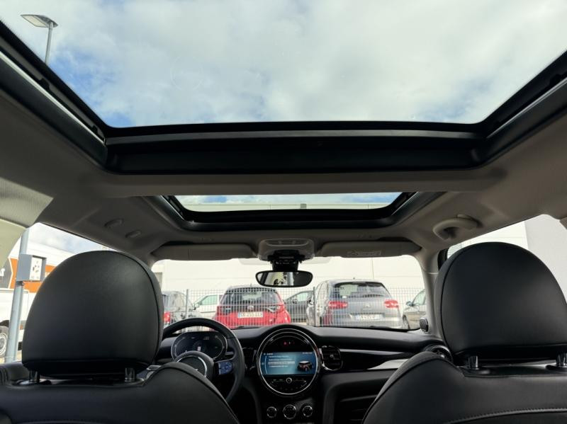 Occasion MINI Mini Cooper SE 184ch Edition Premium Plus BVA 5CV 2023 Midnight Black II 21300 € à Troyes