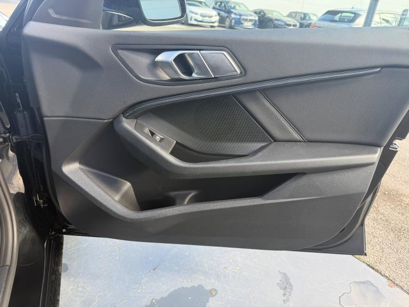 Occasion BMW Série 1 118i 136ch Edition Sport 2023 Saphirschwarz métallisé 27200 € à Troyes