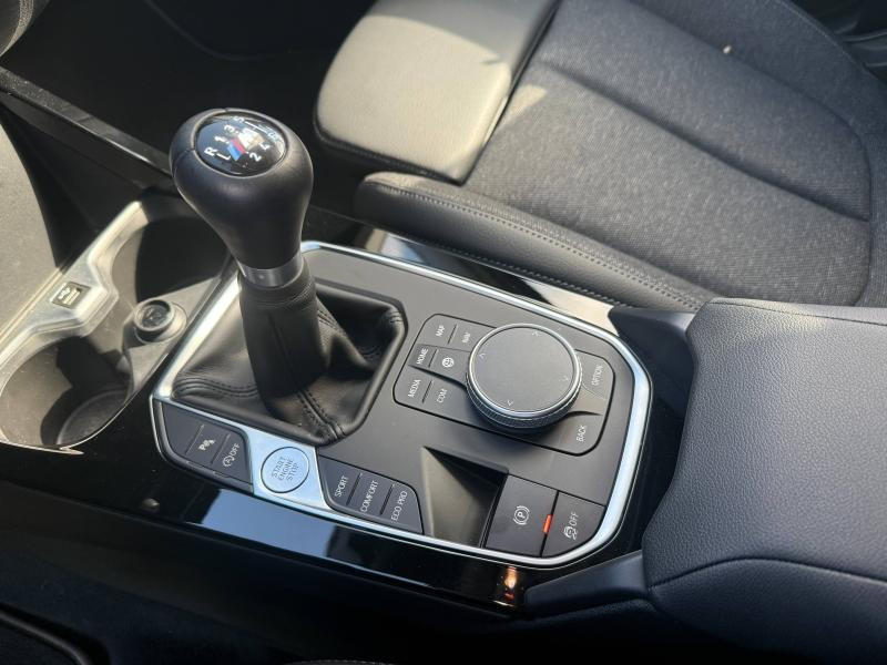 Occasion BMW Série 1 118i 136ch Edition Sport 2023 Saphirschwarz métallisé 27200 € à Troyes