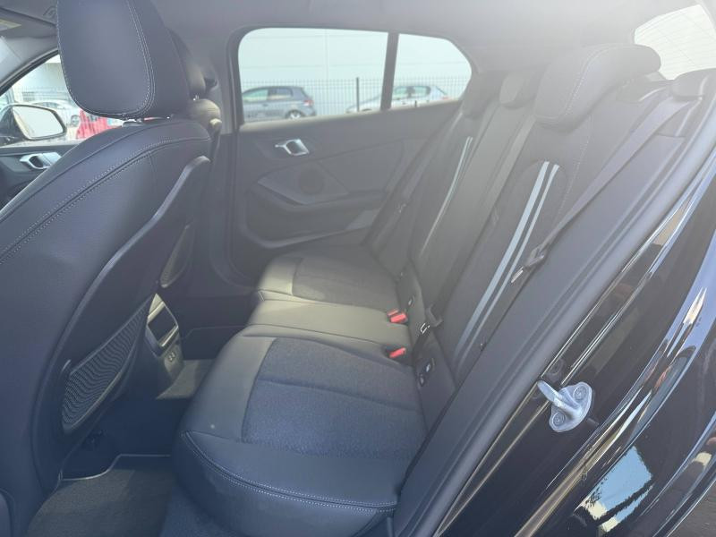 Occasion BMW Série 1 118i 136ch Edition Sport 2023 Saphirschwarz métallisé 27200 € à Troyes