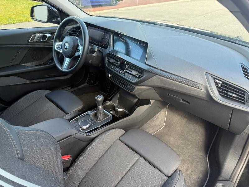 Occasion BMW Série 1 118i 136ch Edition Sport 2023 Saphirschwarz métallisé 27200 € à Troyes
