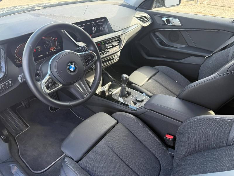 Occasion BMW Série 1 118i 136ch Edition Sport 2023 Saphirschwarz métallisé 27200 € à Troyes