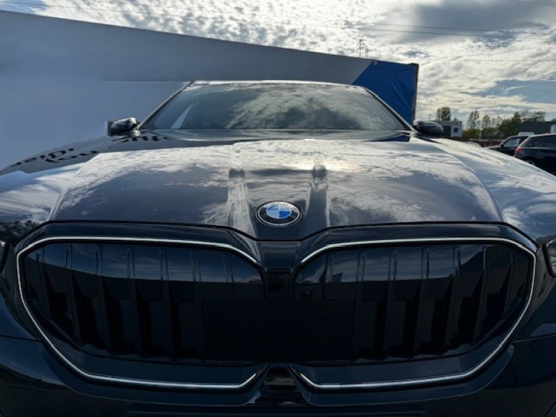 Occasion BMW Série 5 520dA xDrive 197ch M Sport 2023 Saphirschwarz métallisé 71515 € à Chalon-sur-Saône