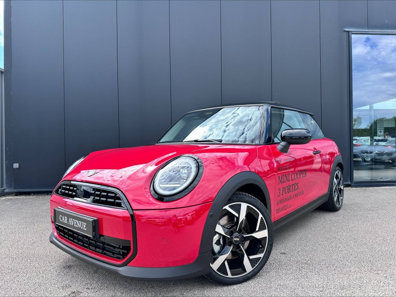 Used MINI Mini C 156ch Classic DKG7 2024 Chili Red II € 34640 in Chalon-sur-Saône