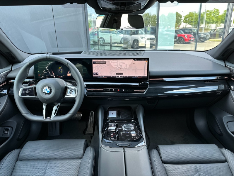 Occasion BMW Série 5 Touring 520dA xDrive 197ch M Sport 2024 Sophistograu métallisé 91275 € à Chalon-sur-Saône