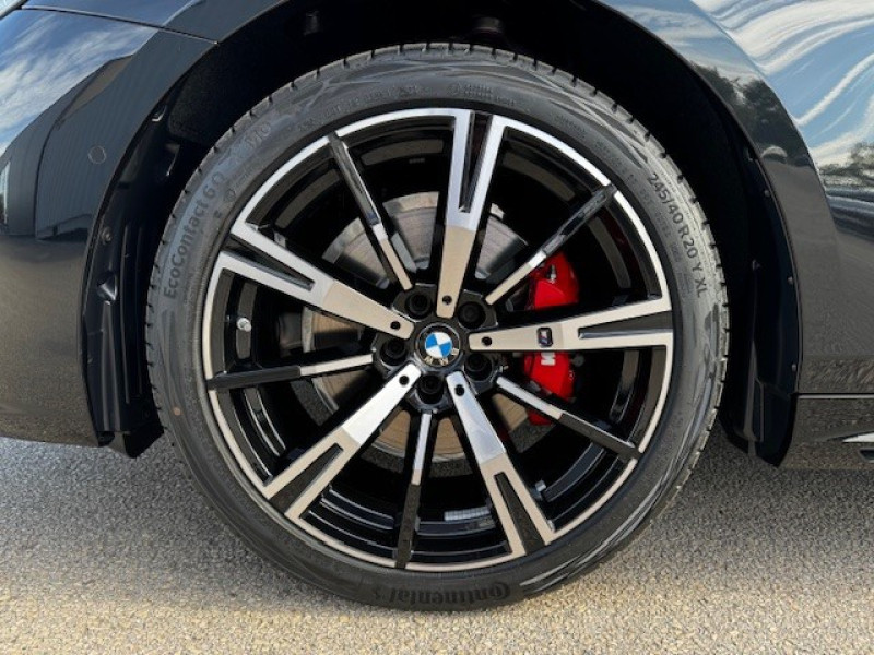 Occasion BMW Série 5 520dA xDrive 197ch M Sport 2023 Saphirschwarz métallisé 71515 € à Chalon-sur-Saône