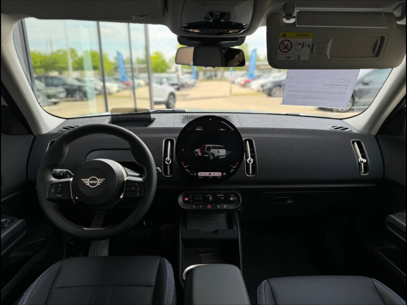 Used MINI Countryman E 204ch Classic 2024 Nanuq White € 44990 in Chalon-sur-Saône