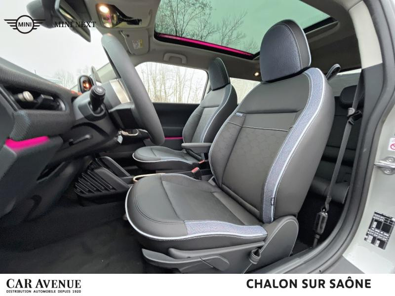 Occasion MINI Cooper 3 Portes SE 218ch Classic 2024 Argenté 39990 € à Chalon-sur-Saône