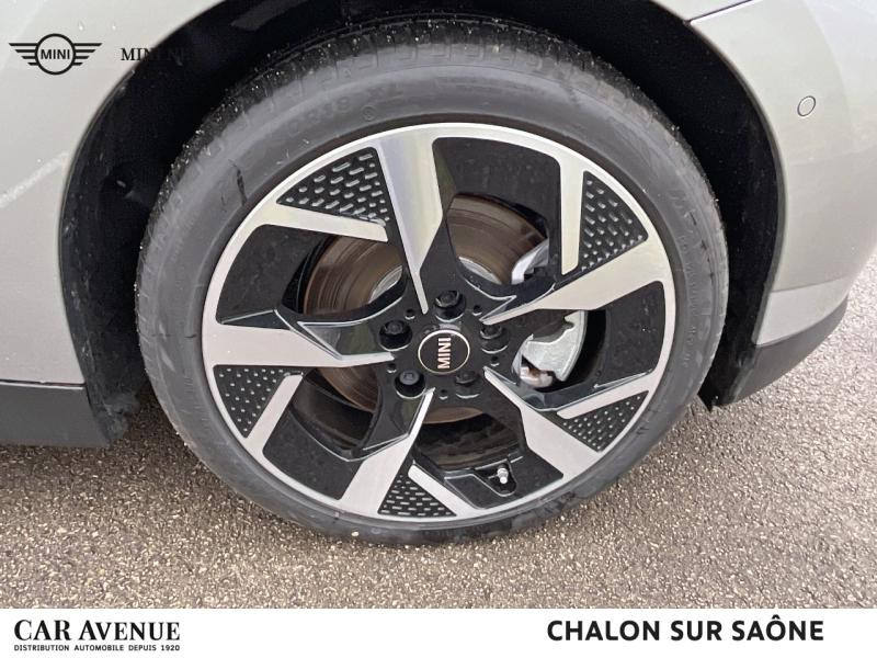 Occasion MINI Cooper 3 Portes SE 218ch Classic 2024 Argenté 39990 € à Chalon-sur-Saône