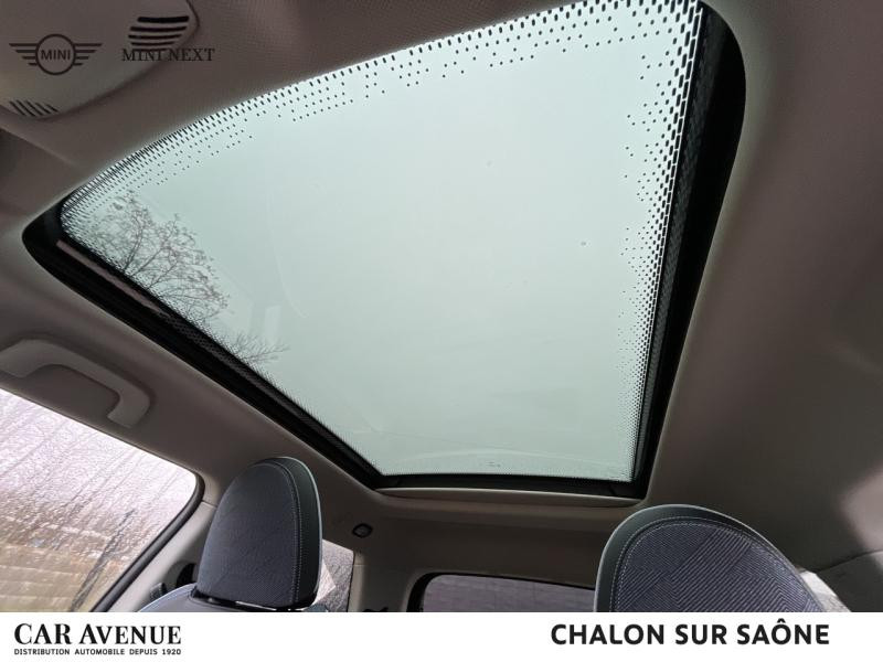 Occasion MINI Cooper 3 Portes SE 218ch Classic 2024 Argenté 39990 € à Chalon-sur-Saône