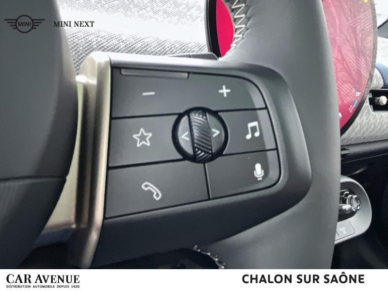 Occasion MINI Cooper 3 Portes SE 218ch Favoured 2024 Blazing Blue 40990 € à Chalon-sur-Saône