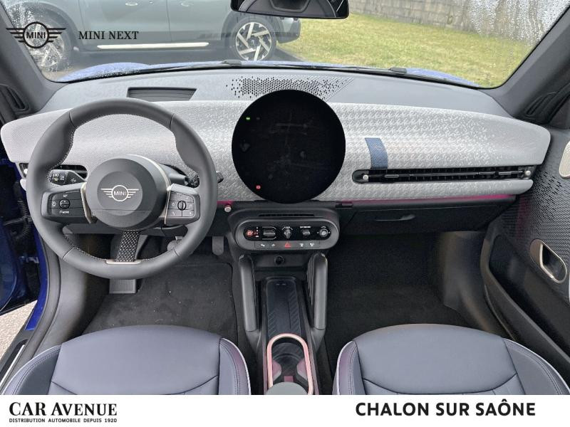 Occasion MINI Cooper 3 Portes SE 218ch Favoured 2024 Blazing Blue 40990 € à Chalon-sur-Saône