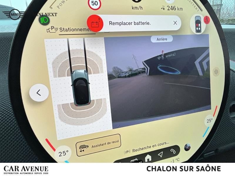 Occasion MINI Cooper 3 Portes SE 218ch Classic 2024 Argenté 39990 € à Chalon-sur-Saône