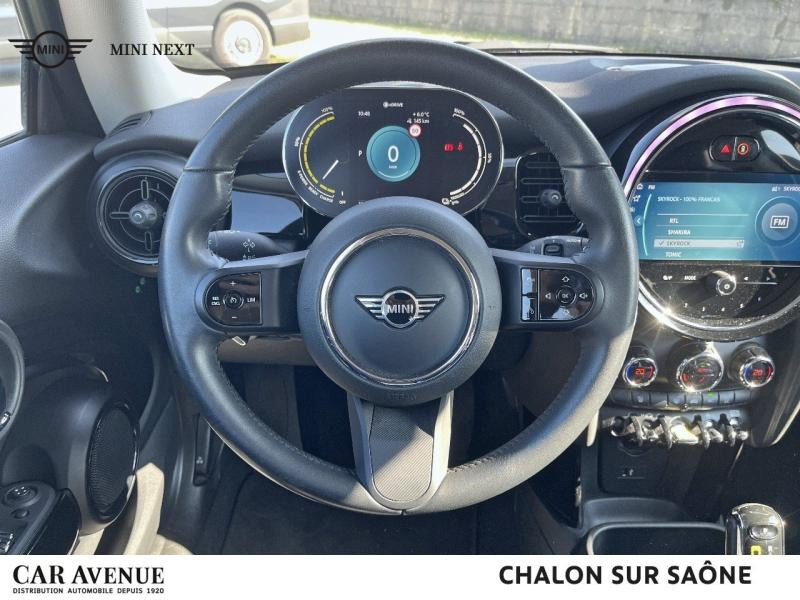 Occasion MINI Mini Cooper SE 184ch Essential BVA 5CV 2021 White Silver 18190 € à Chalon-sur-Saône