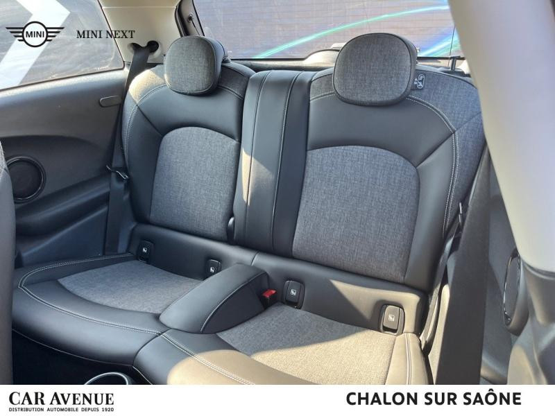 Occasion MINI Mini Cooper SE 184ch Essential BVA 5CV 2021 White Silver 18190 € à Chalon-sur-Saône