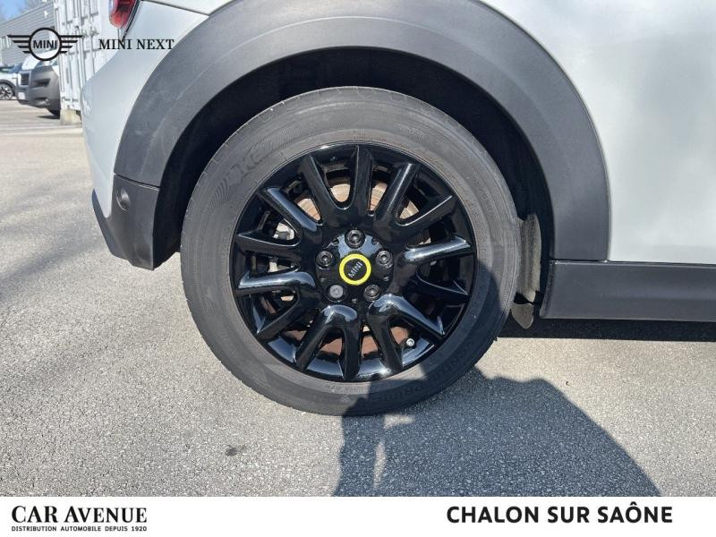 Occasion MINI Mini Cooper SE 184ch Essential BVA 5CV 2021 White Silver 18190 € à Chalon-sur-Saône
