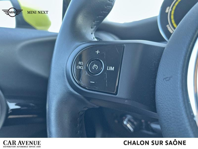 Occasion MINI Mini Cooper SE 184ch Essential BVA 5CV 2021 White Silver 18190 € à Chalon-sur-Saône