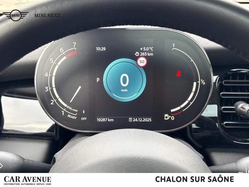 Used MINI Mini Cooper 136ch Edition Premium Plus BVA7 2023 Argenté € 25990 in Chalon-sur-Saône