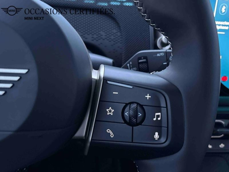 Used MINI Countryman E 204ch Classic 2024 Midnight Black II € 36990 in Chalon-sur-Saône