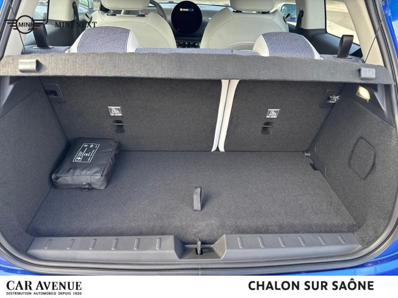 Used MINI Cooper 3 Portes E 184ch Classic 2024 Blazing Blue € 36490 in Chalon-sur-Saône