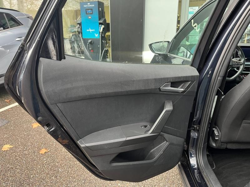 Used SEAT Arona 1.0 TSI 95ch Xperience CLIM CARPLAY GARANTIE 12 MOIS 2022 Noir € 15490 in Forbach