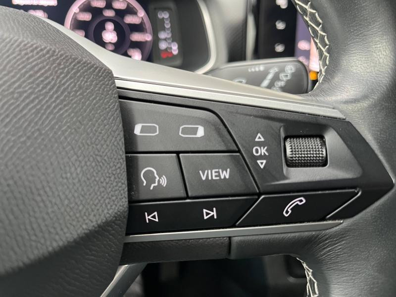 Used SEAT Arona 1.0 TSI 95ch Xperience CLIM CARPLAY GARANTIE 12 MOIS 2022 Noir € 15490 in Forbach