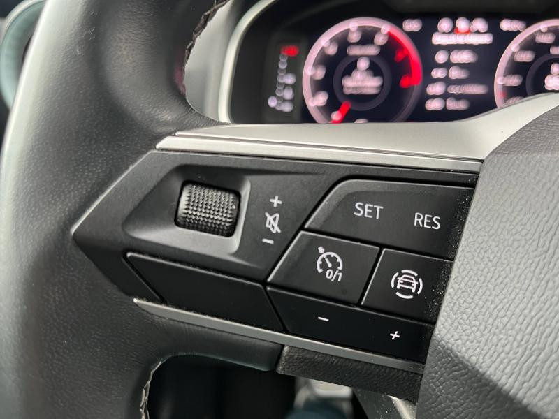 Used SEAT Arona 1.0 TSI 95ch Xperience CLIM CARPLAY GARANTIE 12 MOIS 2022 Noir € 15490 in Forbach
