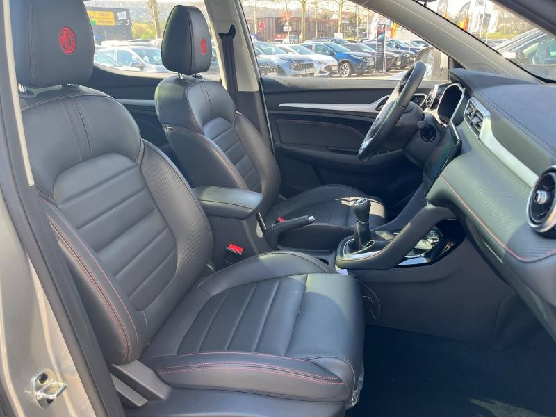 Occasion MG MOTOR ZS 1.0 T-GDi 111ch Luxury Garantie 12-2030 2023 Blanc 18990 € à Forbach