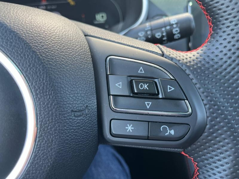 Occasion MG MOTOR ZS 1.0 T-GDi 111ch Luxury Garantie 12-2030 2023 Blanc 18990 € à Forbach