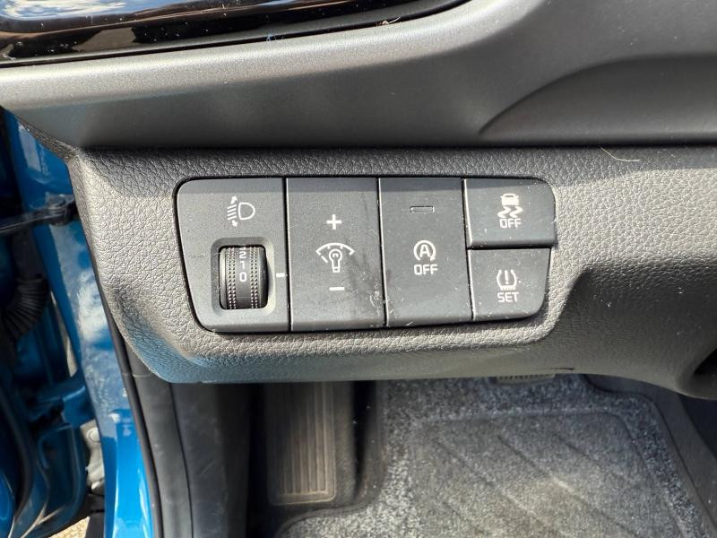 Occasion KIA Stonic 1.0 T-GDi 120ch MHEV Premium DCT7 garantie 10-2027 2020 Sporty blue 16490 € à Forbach