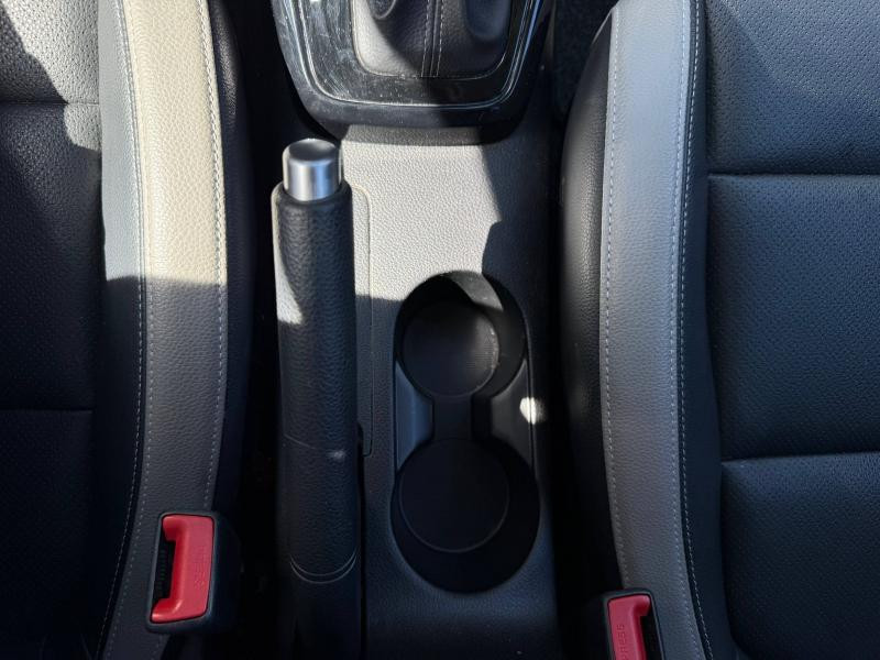 Occasion KIA Stonic 1.0 T-GDi 120ch MHEV Premium DCT7 garantie 10-2027 2020 Sporty blue 16490 € à Forbach