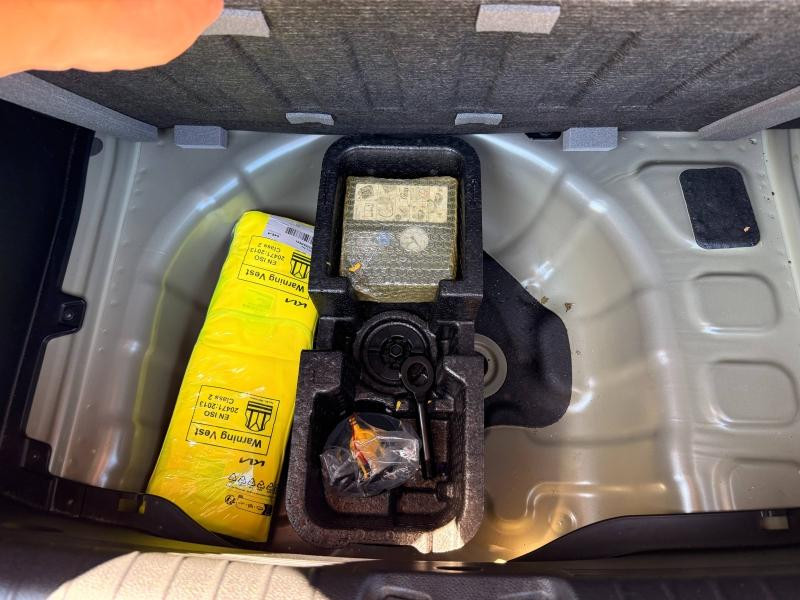 Occasion KIA Picanto 1.0 DPi 67ch Active garantie 07-2031 2024 Gris Meteore métallisé 11990 € à Forbach