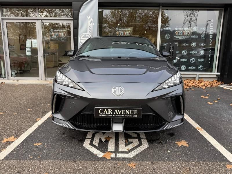 Occasion MG MOTOR MG4 EV 435ch - 64kWh Xpower 4WD MY23 garantie 11-2030 2023 Andes Grey métallisé + Toit noir 26290 € à Forbach