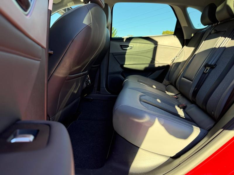 Occasion MG MOTOR MGS5 EV 231ch - 64kWh Luxury 2025 Diamond Red Metallisé 33990 € à Forbach