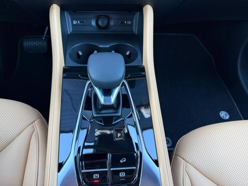Occasion MG MOTOR EHS 1.5 Hybrid+ 224ch Luxury 2025 Pebble Black métallisé 32490 € à Forbach