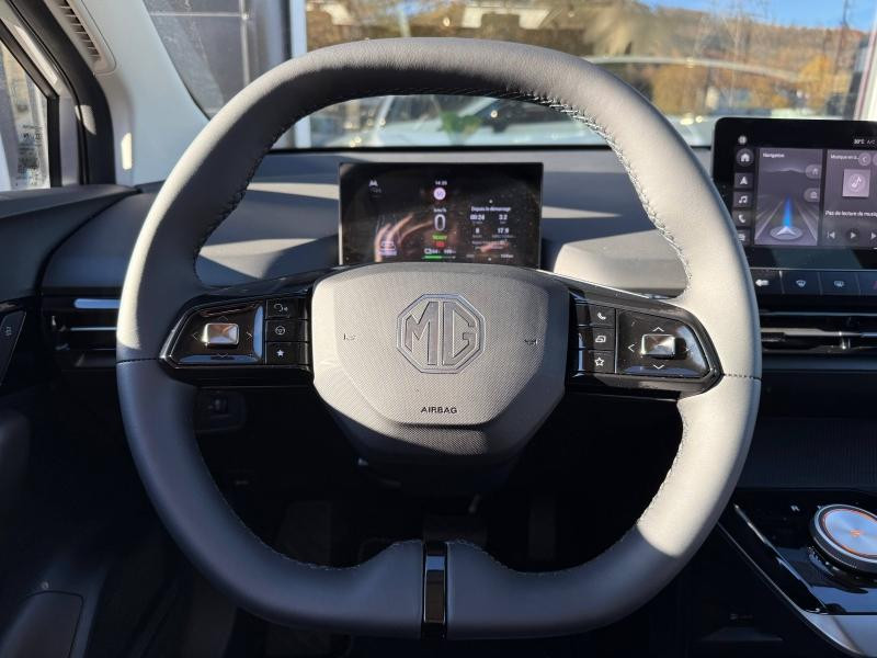 Occasion MG MOTOR MG4 EV 204ch - 64kWh Luxury MY24 2025 Gris 28490 € à Forbach