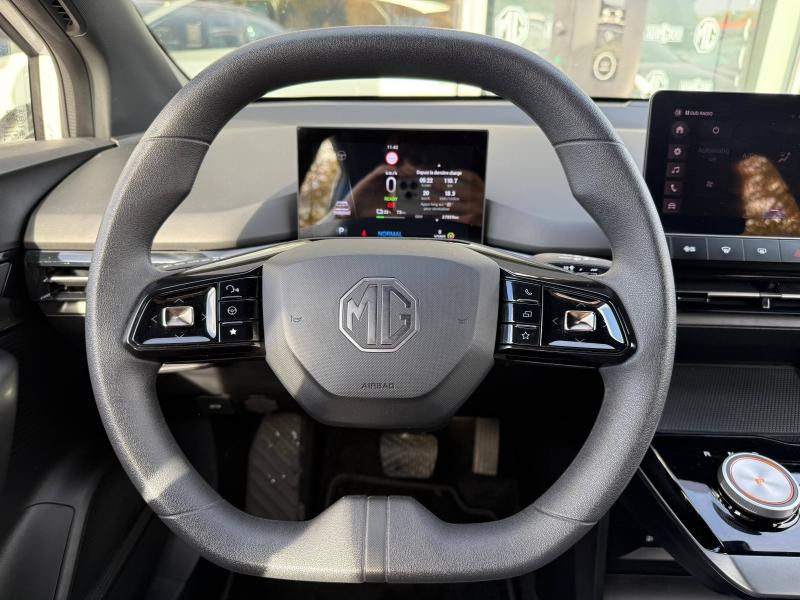 Occasion MG MOTOR MG4 EV 170ch - 51kWh MY23 GARANTIE 11-2030 2023 Blanc 17390 € à Forbach
