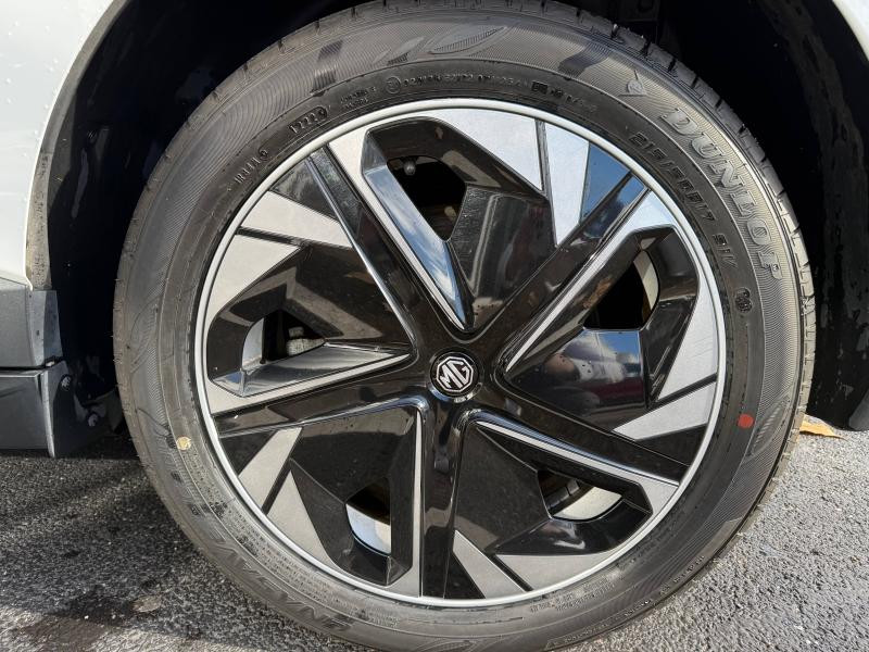 Occasion MG MOTOR MG4 EV 170ch - 51kWh MY23 GARANTIE 11-2030 2023 Blanc 17390 € à Forbach