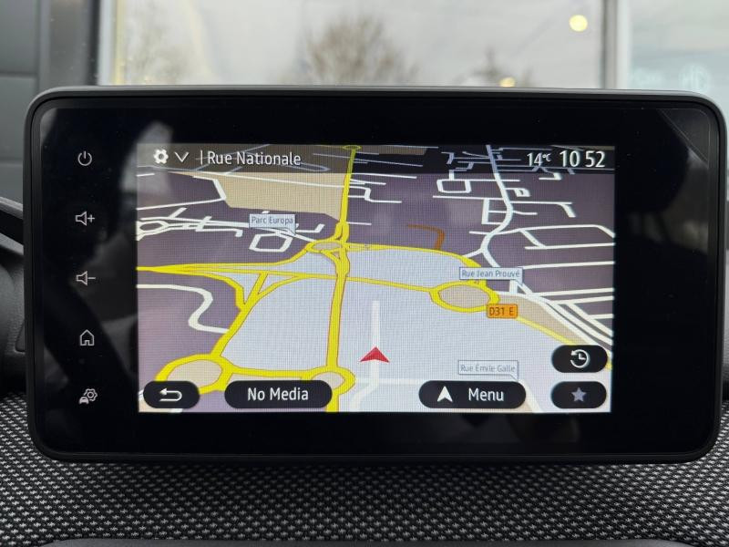 Used DACIA Sandero 1.0 ECO-G 100ch Stepway Confort GARANTIE 12 MOIS 2021 Blanc € 12290 in Forbach