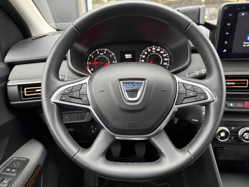 Used DACIA Sandero 1.0 ECO-G 100ch Stepway Confort GARANTIE 12 MOIS 2021 Blanc € 12290 in Forbach